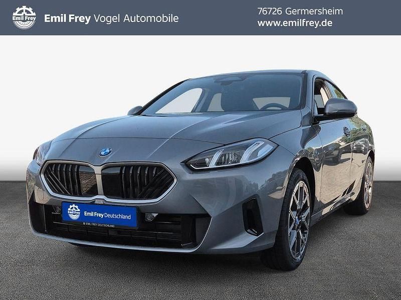 Grau Neu 2025 BMW 216 Coupé | 30.990 € - Bild 1/3