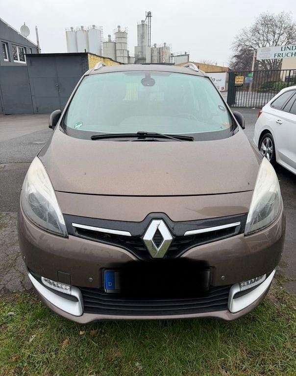 Braun Gebraucht 2014 Renault Grand Scénic III Bose Edition Van / Kleinbus | 4.500 € (Superpreis) - Bild 1/4