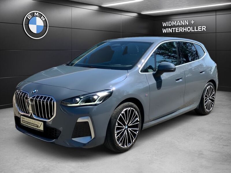 Grau Gebraucht 2024 BMW 218 Active Tourer Performance Van / Kleinbus | 34.350 € (Fairer Preis) - Bild 1/3
