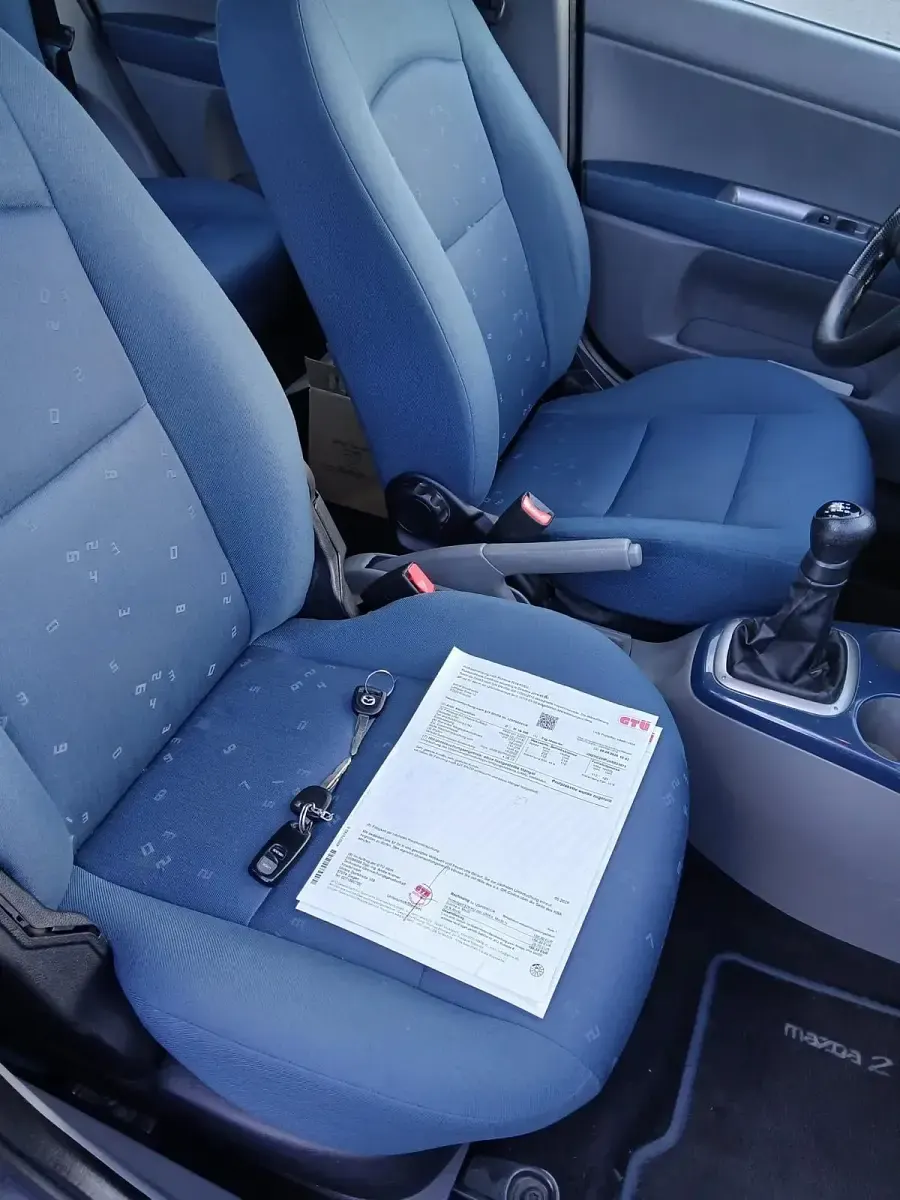 Gebraucht Mazda 2 Active 80 PS (58 kW) 2005 Grau Kleinwagen