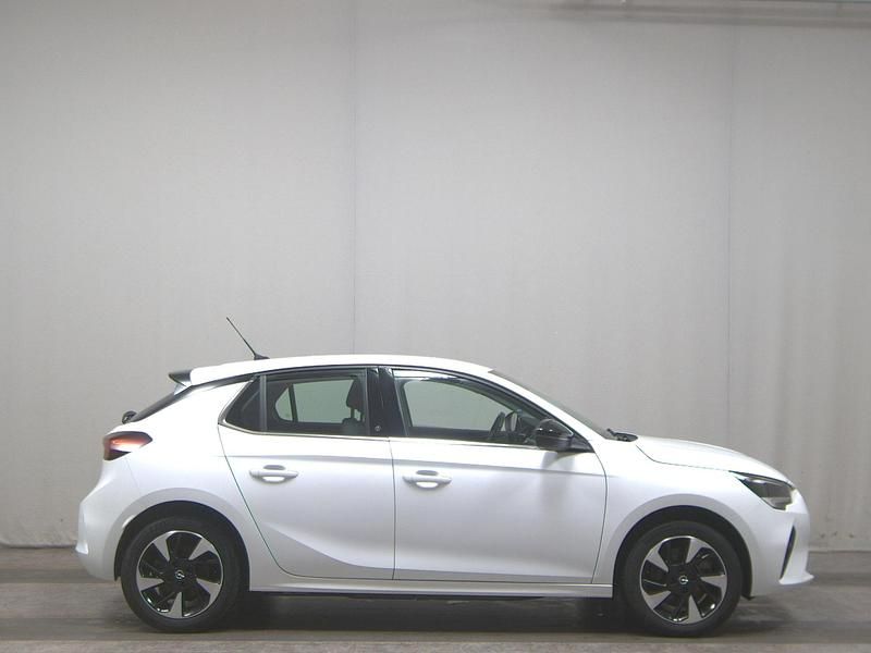 Weiss Gebraucht 2022 Opel Corsa-e Elegance Kleinwagen | 13.980 € (Guter Preis) - Bild 1/4
