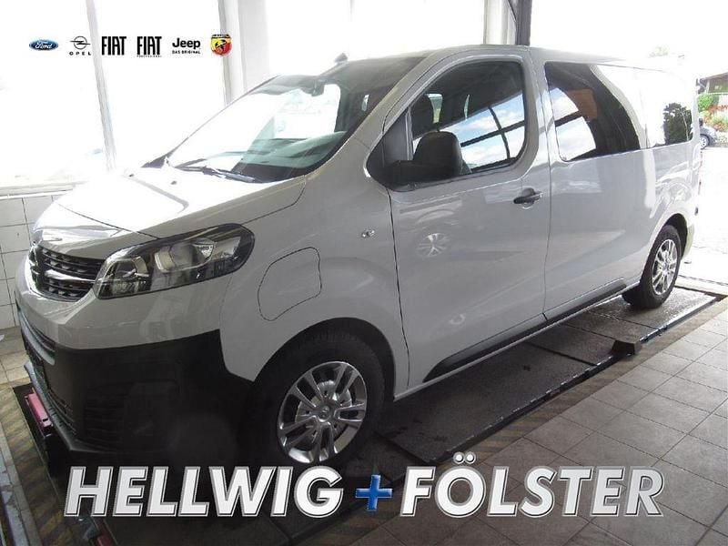 Casablanca Gebraucht 2022 Opel Vivaro-e Combi Van | 24.990 € (Guter Preis) - Bild 1/4