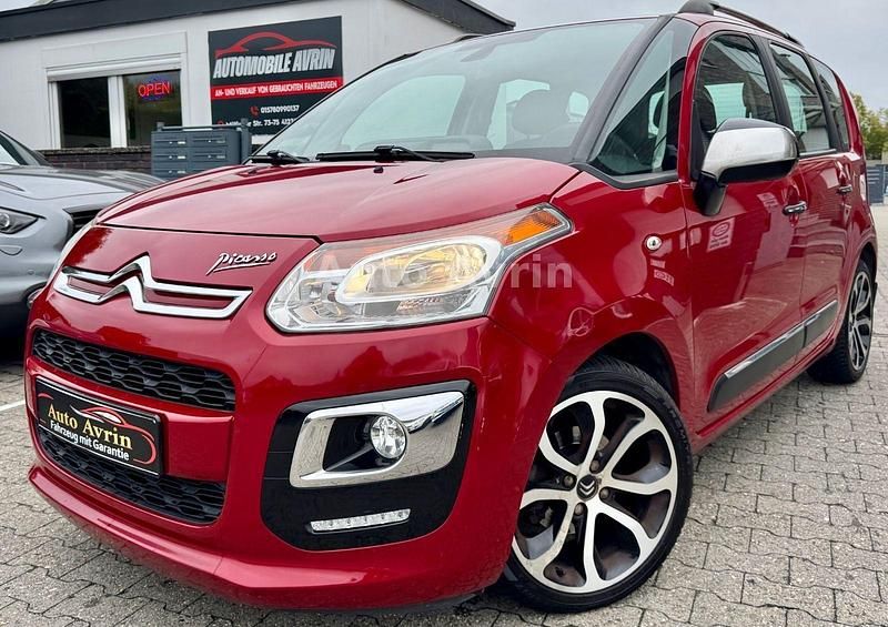 Rot Gebraucht 2013 Citroën C3 SELECTION Van / Kleinbus | 6.499 € (Guter Preis) - Bild 1/4