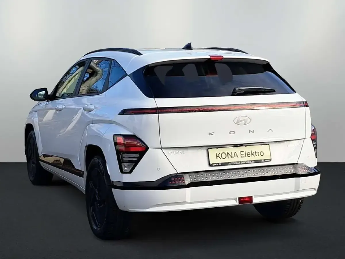 Neu Hyundai Kona Trend 150 kW (204 PS) 2025 Atlas white / sol SUV