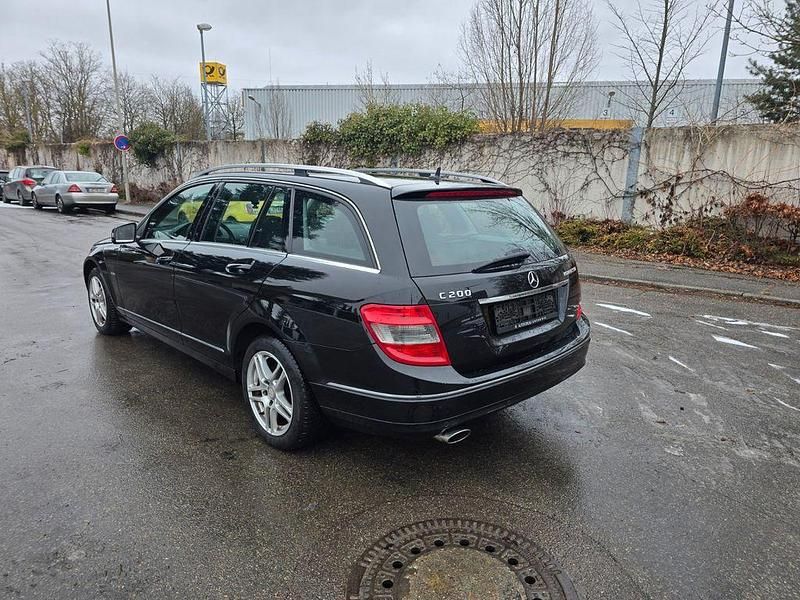 Gebraucht Mercedes C200 184 PS (135 kW) 2010 Schwarz Kombi