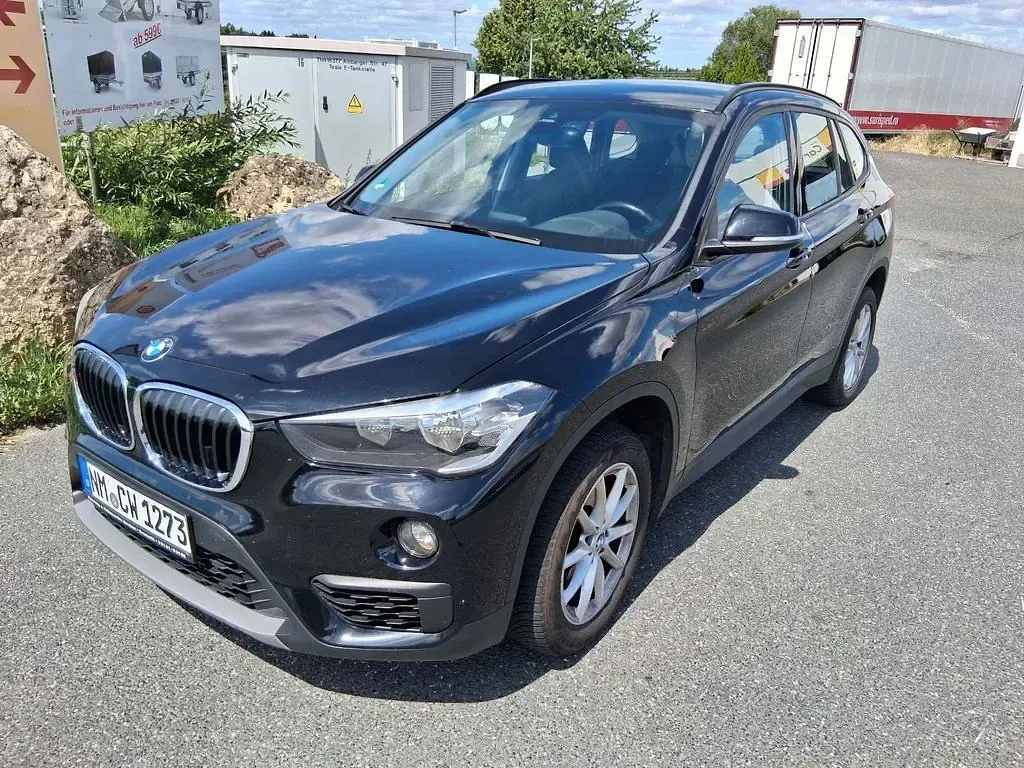Gebraucht BMW X1 140 PS (102 kW) 2019 Schwarz SUV