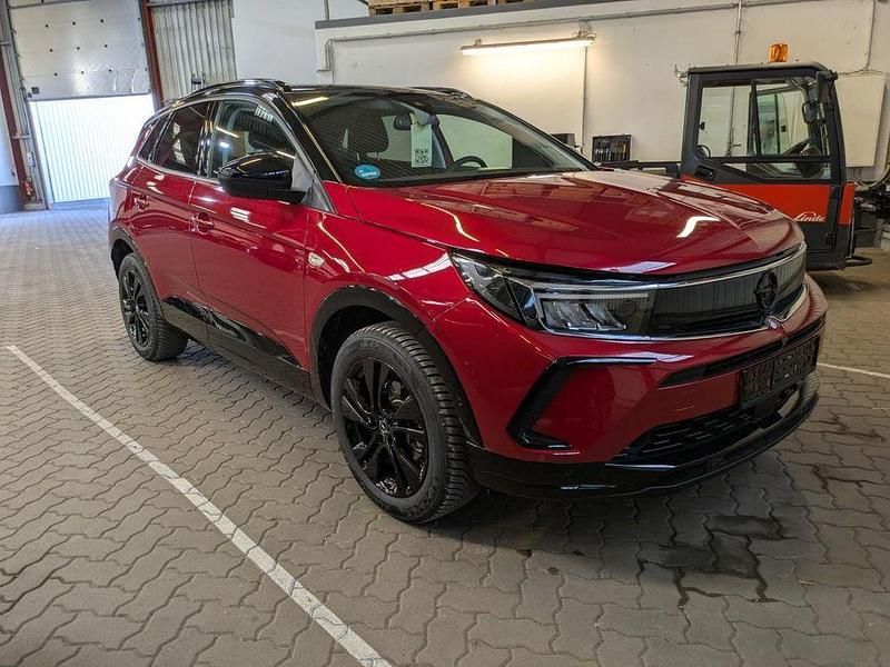 Rot Gebraucht 2024 Opel Grandland X GS Line SUV | 22.350 € (Superpreis) - Bild 1/4