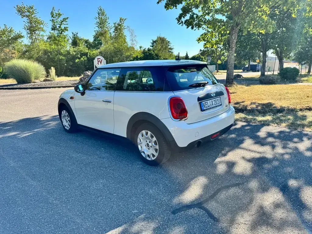 Gebraucht Mini ONE 75 PS (55 kW) 2015 Beige Kleinwagen