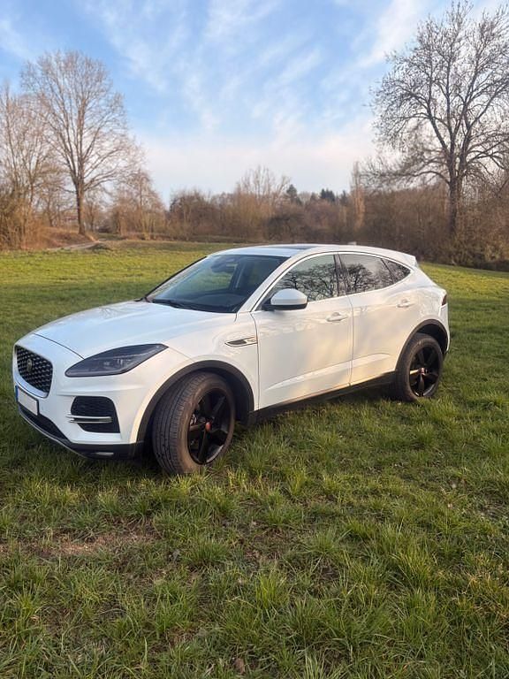Second-hand Jaguar E-Pace 204 CP (150 kW) 2011 Alb SUV