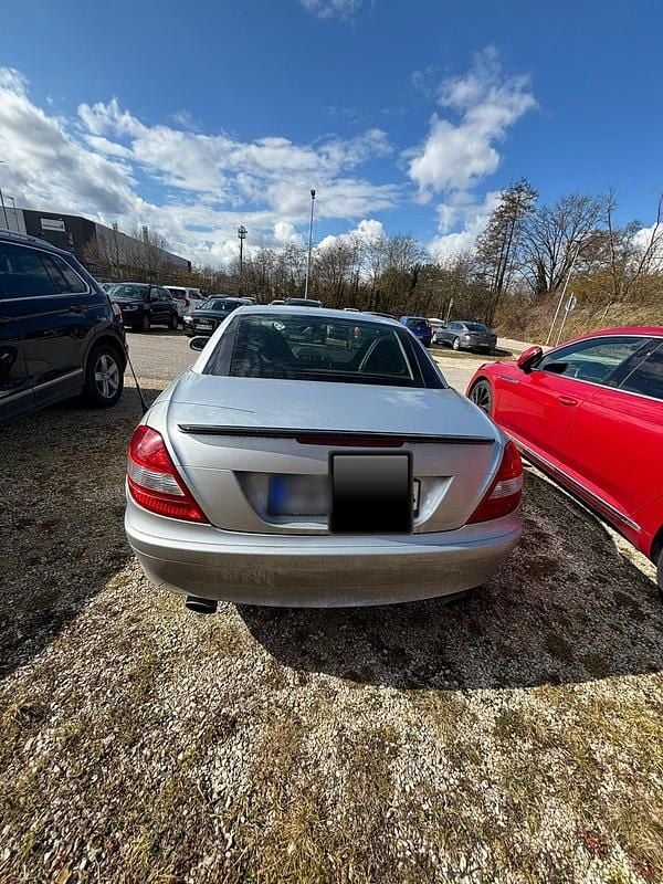 Gebraucht Mercedes SLK200 169 PS (124 kW) 2004 Silber Cabrio