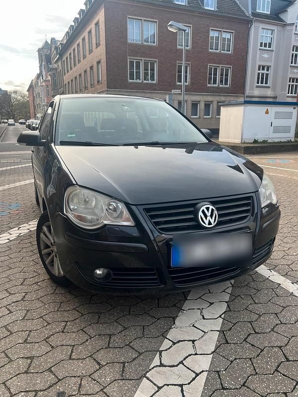 Gebraucht VW Polo 56 PS (41 kW) 2006 Schwarz Kleinwagen