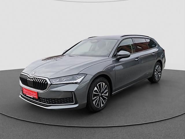 Gebraucht Skoda Superb Selection 150 PS (110 kW) 2025 Grau Kombi