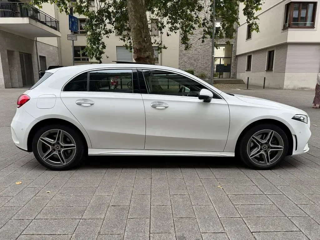 Gebraucht Mercedes A250 AMG 218 PS (160 kW) 2021 Weiß Limousine