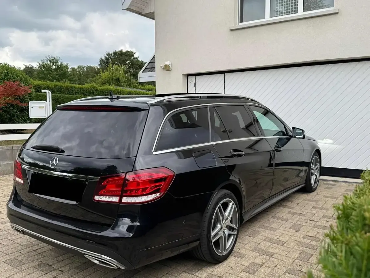 Gebraucht Mercedes E350 AMG 258 PS (189 kW) 2016 Schwarz Kombi