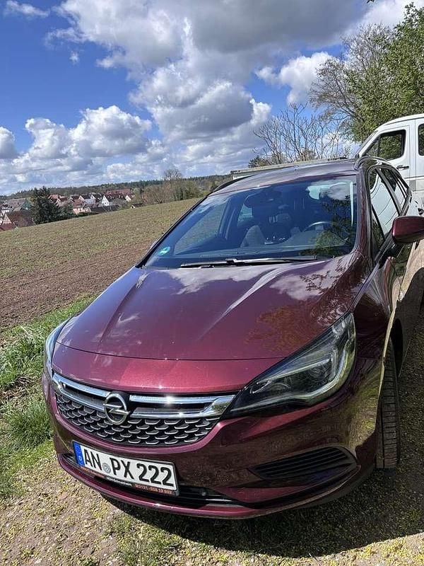 Usata Opel Astra Edition 110 CV (80 kW) 2017 Berlina