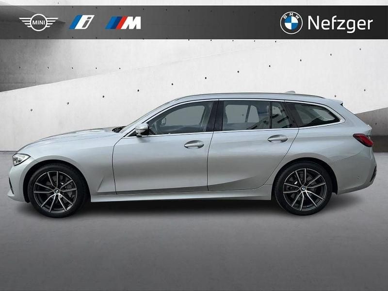 Gebraucht BMW 330 Sport Line 286 PS (210 kW) 2021 Silber Kombi