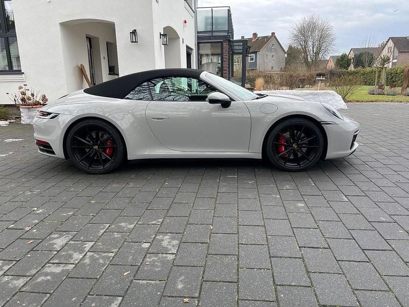Gebraucht Porsche 911 Carrera 4S Cabriolet 450 PS (330 kW) 2020 Grau Cabrio
