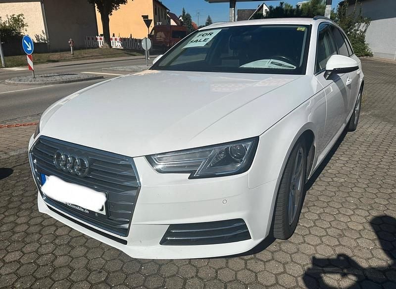 Weiß Gebraucht 2016 Audi A4 Kombi | 11.860 € (Superpreis) - Bild 1/4