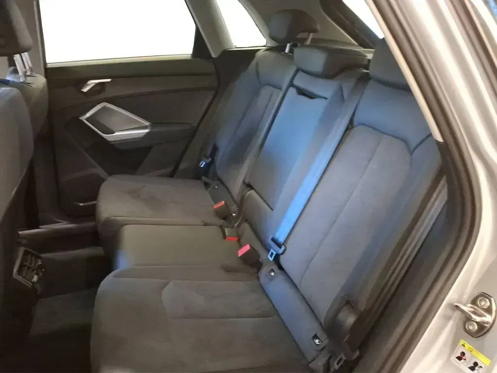 Usata Audi Q3 Advanced 150 CV (110 kW) 2025 Argento SUV