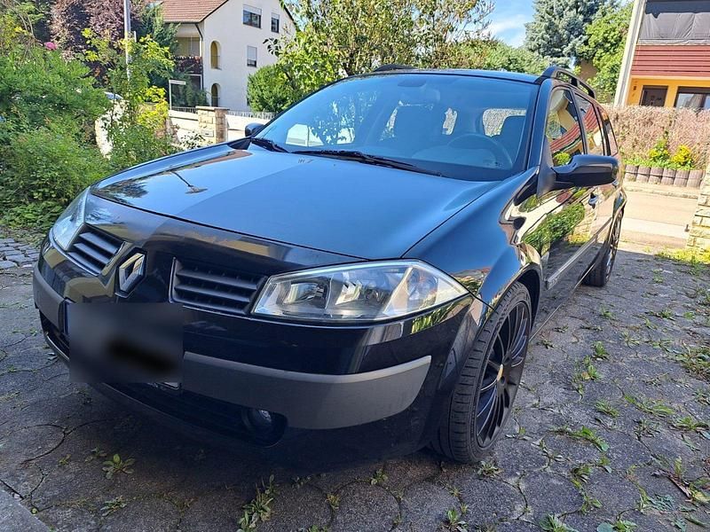 Schwarz Gebraucht 2005 Renault Mégane GrandTour Dynamique Kombi | 950 € (Guter Preis) - Bild 1/4