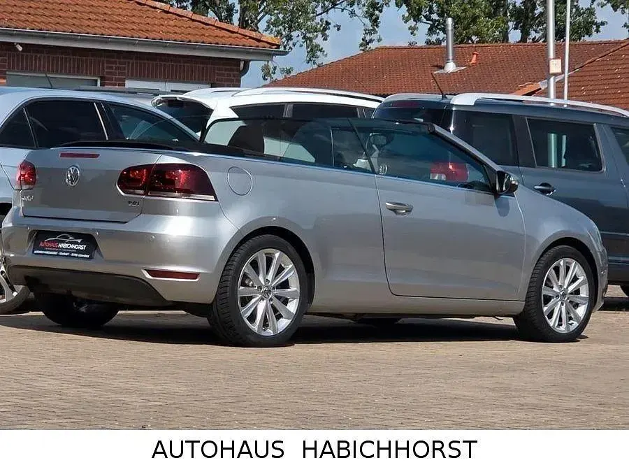 Gebraucht VW Golf 105 PS (77 kW) 2011 Silber Cabrio