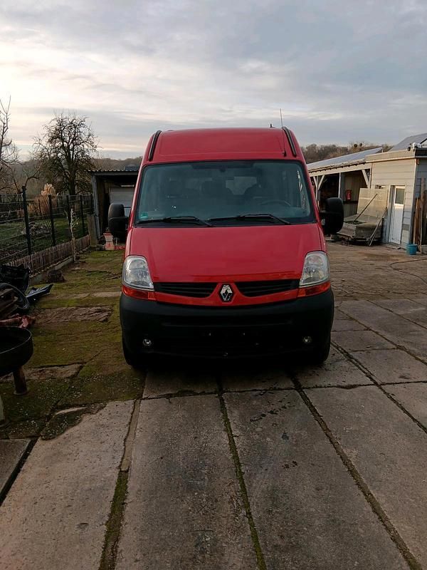 Gebraucht Renault Master 120 PS (88 kW) 2010 Rot Abholung