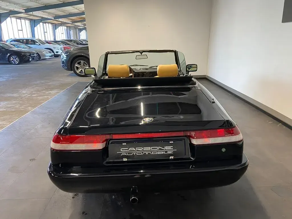 Gebraucht Alfa Romeo Spider 120 PS (88 kW) 1991 Schwarz Cabrio