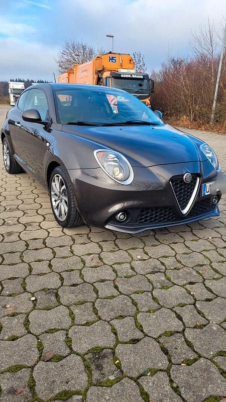 Gebraucht Alfa Romeo MiTo Super 105 PS (77 kW) 2018 Andere farben Kleinwagen