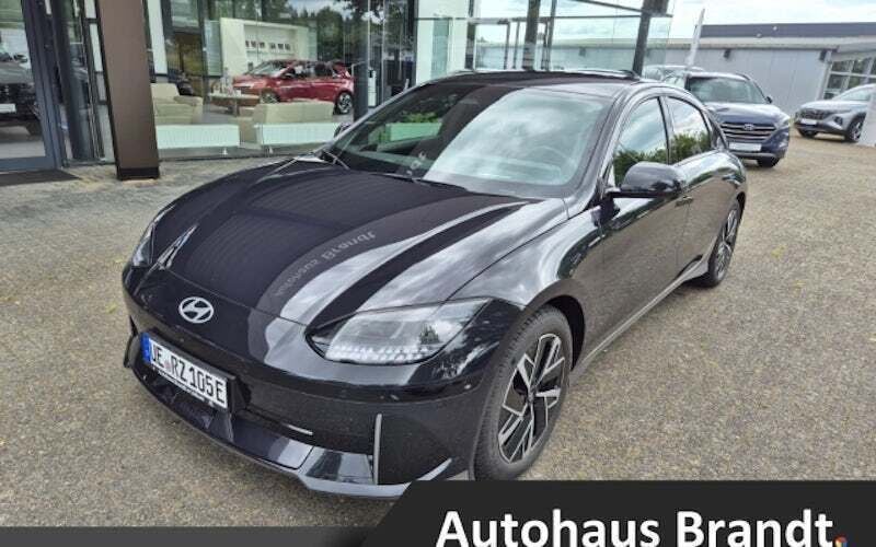 Dunkelblau Gebraucht 2023 Hyundai Ioniq 6 Techniq Limousine | 39.990 € (Superpreis) - Bild 1/2