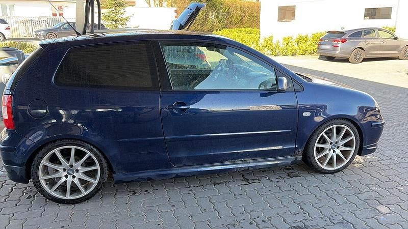 Gebraucht VW Polo 101 PS (74 kW) 2003 Blau Kleinwagen