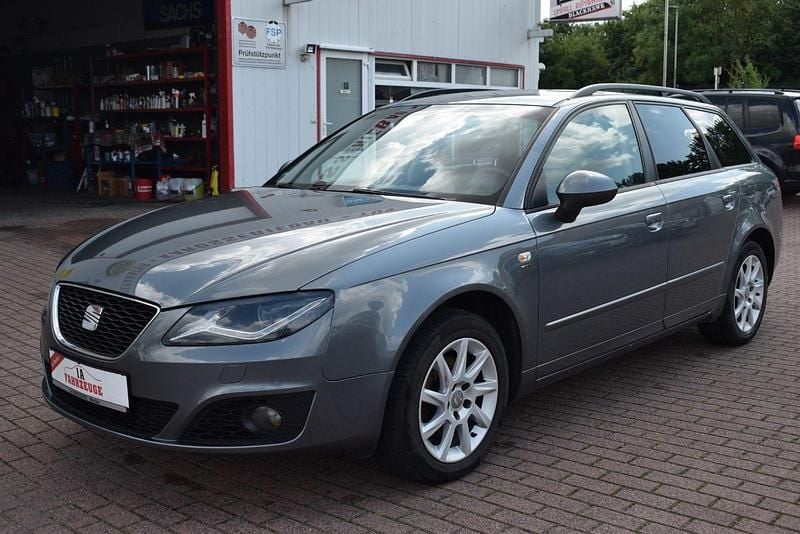Grau Gebraucht 2013 Seat Exeo Style Kombi | 4.990 € (Fairer Preis) - Bild 1/4