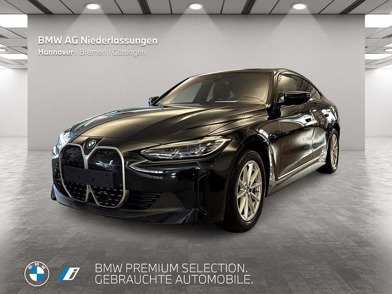 Schwarz Gebraucht 2023 BMW i4 Limousine | 33.401 € (Guter Preis) - Bild 1/4