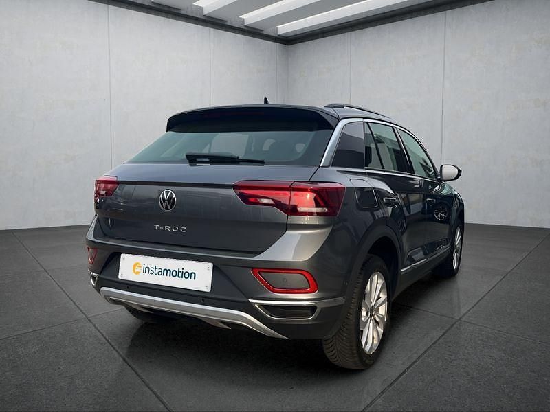 Usado VW T-Roc 116 HP (85 kW) 2024 Cinzento SUV