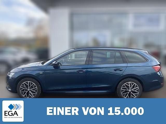 Blau metallic Gebraucht 2022 Skoda Octavia Clever Kombi | 26.860 € (Teuer) - Bild 1/4
