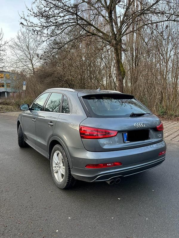Gebraucht Audi Q3 S-Line 170 PS (125 kW) 2014 Grau SUV