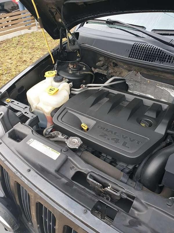 Gebraucht Jeep Compass Limited 170 PS (125 kW) 2009 Schwarz SUV