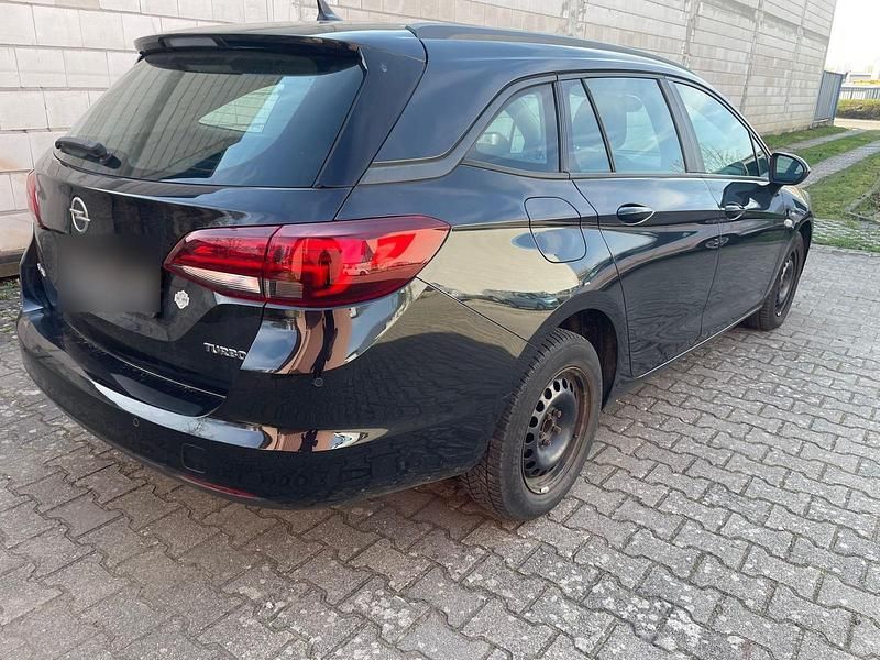 Gebraucht Opel Astra 150 PS (110 kW) 2016 Braun Kombi