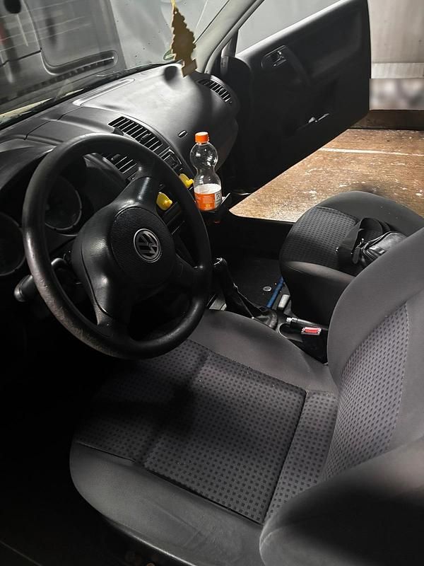 Gebraucht VW Polo 60 PS (44 kW) 2000 Schwarz Kleinwagen