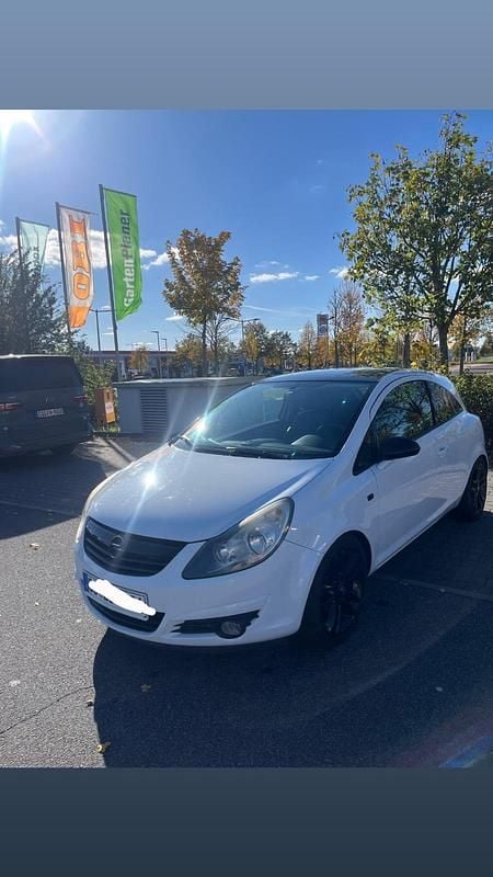Weiß Gebraucht 2009 Opel Corsa Color Edition Kleinwagen | 2.500 € (Fairer Preis) - Bild 1/4