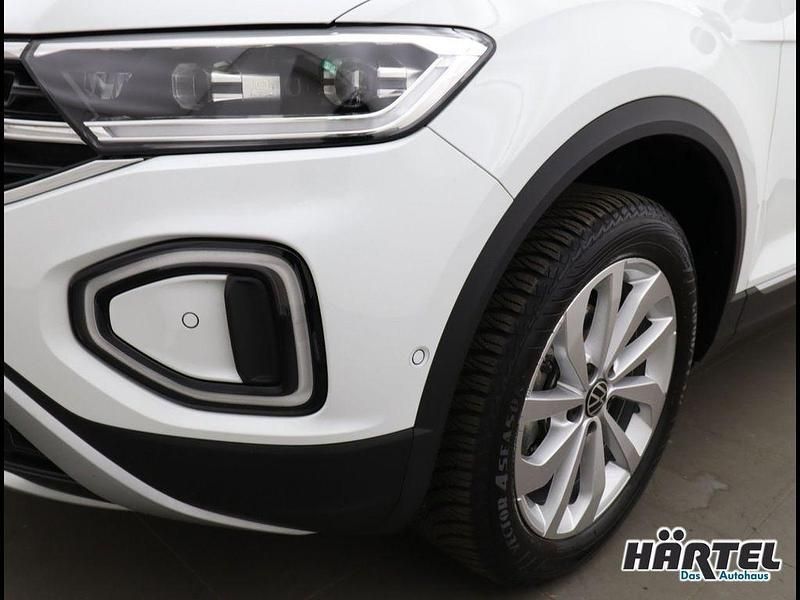 Gebraucht VW T-Roc Style 150 PS (110 kW) 2024 Pure white, solid SUV