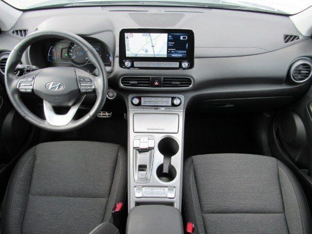 Gebraucht Hyundai Kona 100 kW (136 PS) 2021 Grau SUV