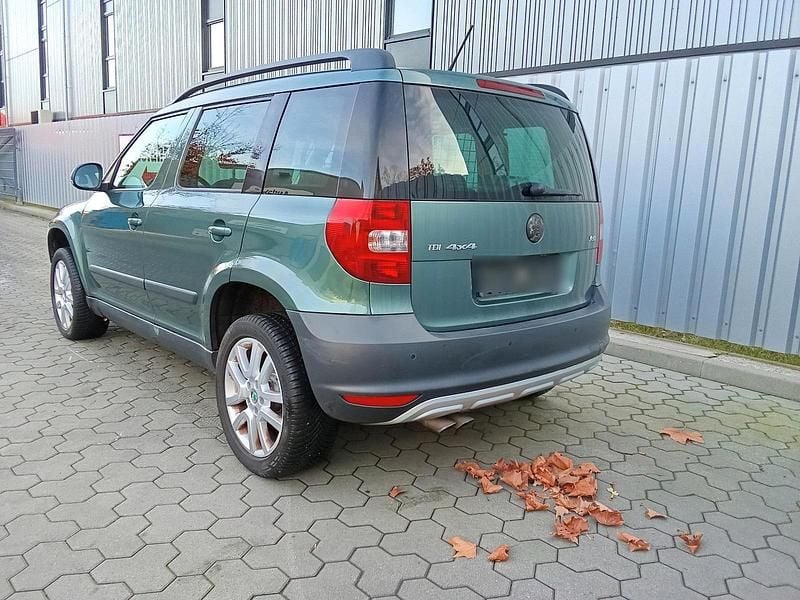 Gebraucht Skoda Yeti 110 PS (80 kW) 2012 Grün SUV