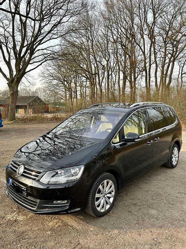 Gebraucht VW Sharan Highline 150 PS (110 kW) 2015 Schwarz Van / Kleinbus