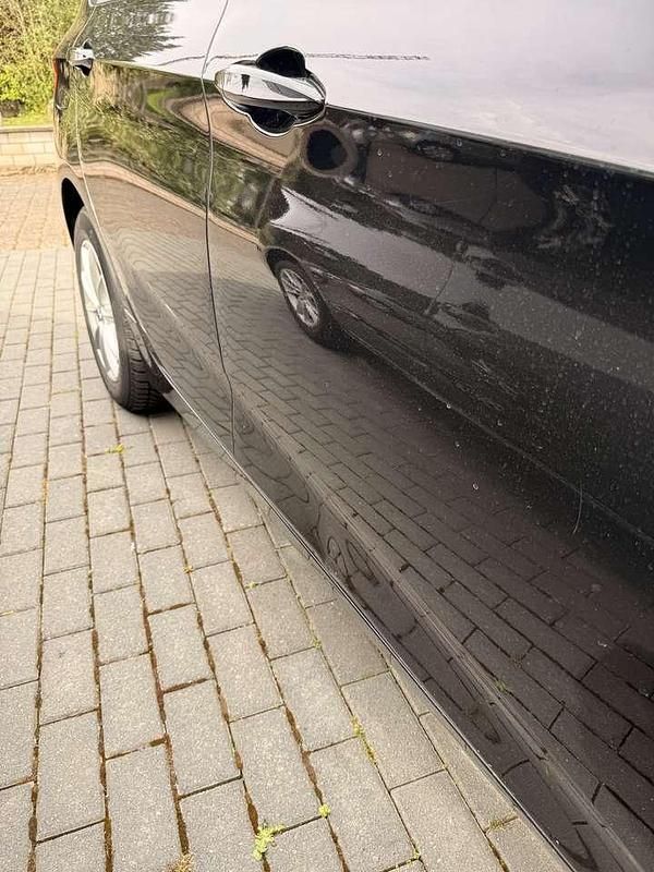 Gebraucht BMW 218 Active Tourer Advantage 136 PS (100 kW) 2015 Schwarz Van / Kleinbus