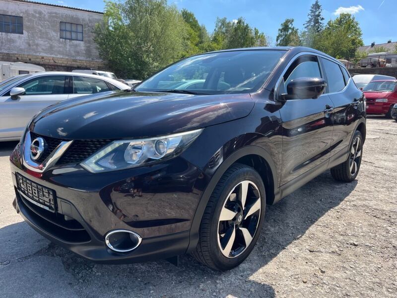 Night shade (m) Gebraucht 2014 Nissan Qashqai 360º SUV | 7.990 € (Superpreis) - Bild 1/4