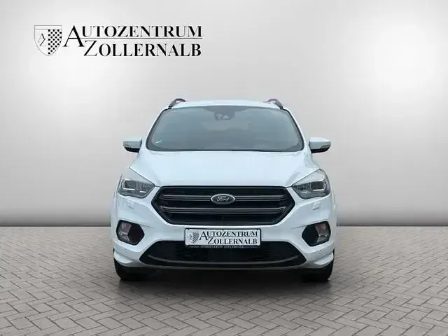 Gebraucht Ford Kuga ST-Line 230 PS (169 kW) 2018 Weiß SUV