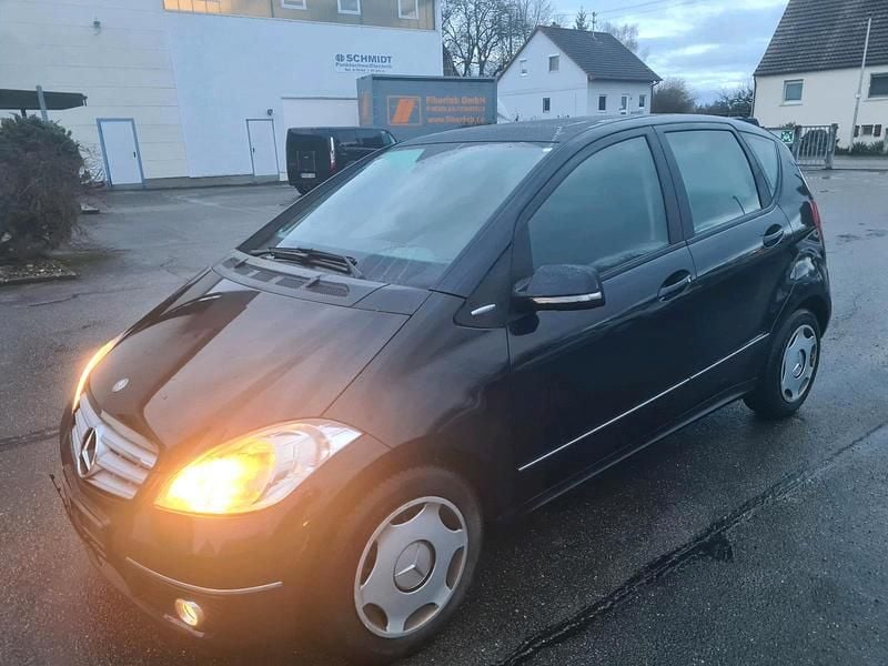 Schwarz Gebraucht 2008 Mercedes A170 Avantgarde Limousine | 1.499 € (Superpreis) - Bild 1/4