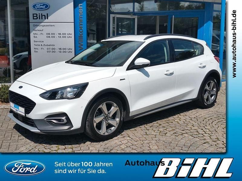 Weiß Gebraucht 2019 Ford Focus Active Limousine | 15.890 € (Fairer Preis) - Bild 1/4