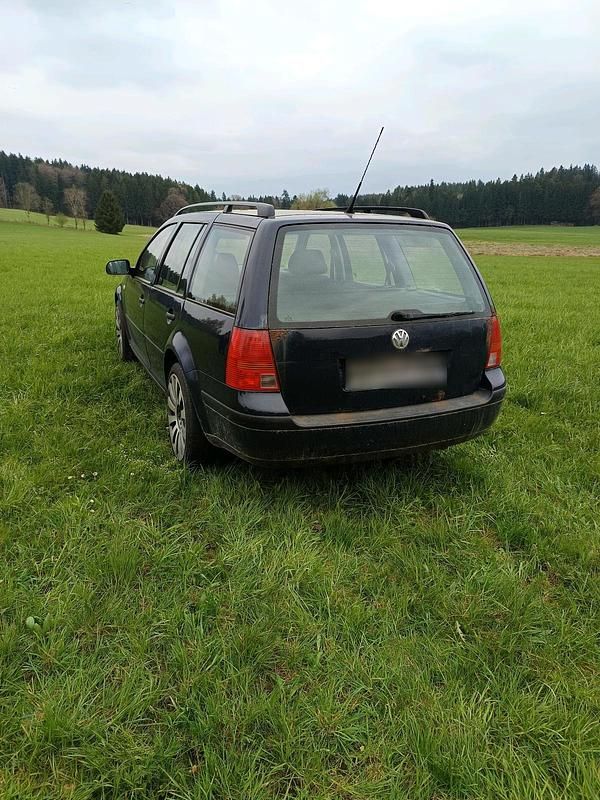 Gebraucht VW Golf IV 75 PS (55 kW) 2000 Blau Kombi