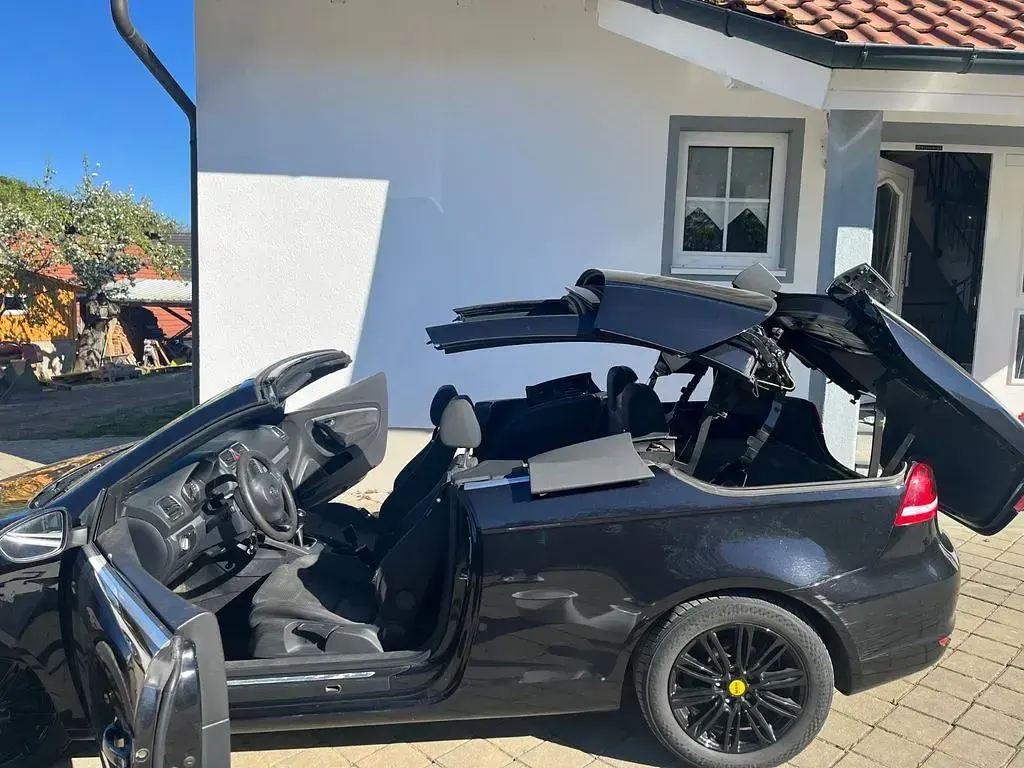 Occasion VW Eos 140 ch (102 kW) 2012 Noir Cabriolet